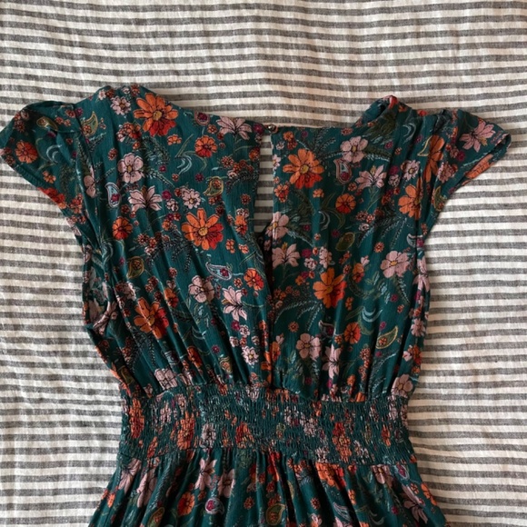 Angie - Asymmetrical Floral Dress - M - Picture 11 of 13